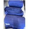 Image 1 : 3 BUNDLES OF 10 4x8 CURTINAS - 30 CURTAINS TOTAL