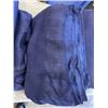 Image 3 : 3 BUNDLES OF 10 4x8 CURTINAS - 30 CURTAINS TOTAL