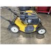 Image 3 : CUB CADET SELF PROPELLED LAWNMOWER