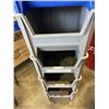 Image 3 : 4 STACKING PARTS BINS APPROX 17" x 17"
