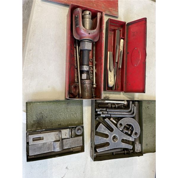 4 ANTIQUE TINS OF TOOLS - PULLERS AND EASY OUTS
