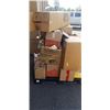 Image 2 : PALLET OF HIGHLY COLLECTIBLE ANTIQUES, CHINA, COLLECTIBLES, SOAPSTONE  AND MORE, HIGH VALUE