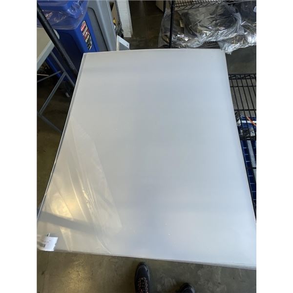 14 CLEAR PLEXI GLASS PANELS - 24" x 30" 1/8"