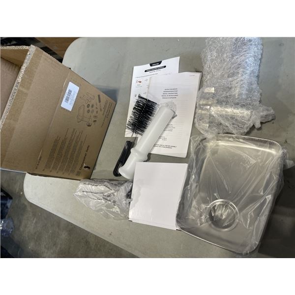 NEW AMZCHEF FOOD GRINDER ATTACHMENT & BURGER PRESS. MODEL DT-5-A