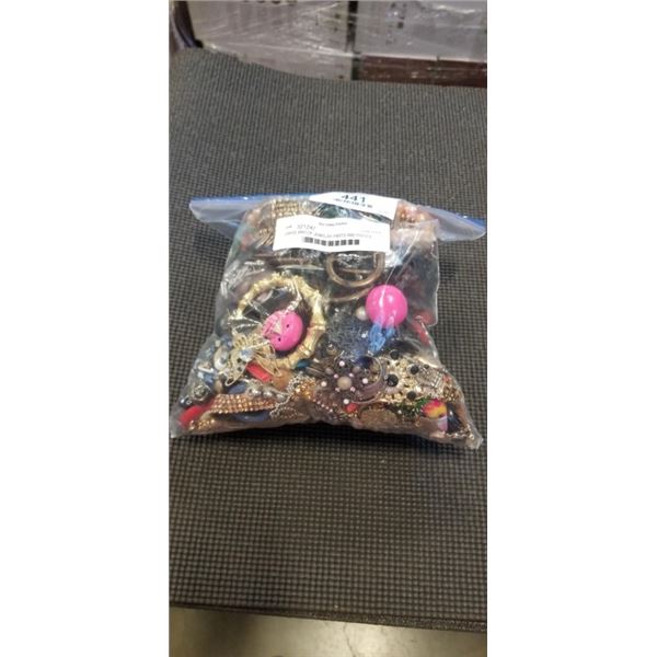 LARGE BAG OF JEWELRY PARTS AND PIECES