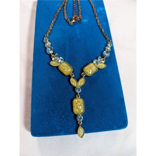 VINTAGE CONFETTI LUCITE CHOCKER NECKLACE