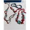 Image 1 : 2 VINTAGE TURQUOISE BRACELETS AND DOUBLE STRAND NECKLACE