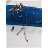 Image 2 : 3 VINTAGE STERLING SILVER CHARMS, NECKLACE AND BROOCH