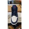 Image 2 : NEW PAIR OF AIR JORDAN 1 LOW SE SIZE 7Y, MIDNIGHT NAVY