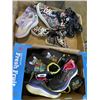 Image 1 : 2 BOXES OF GIRLS SHOES AND BOYS SLIPPERS