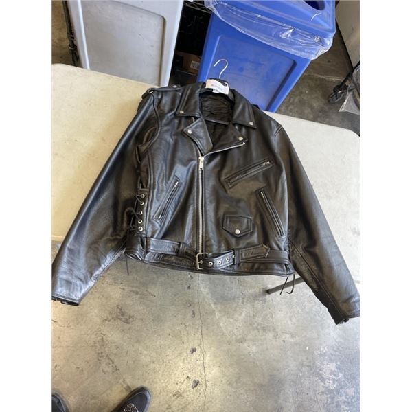 SIZE LARGE LEATHER RANCH MENS LEATHER JACKET , GOOD CONDITION, LITTLE USE