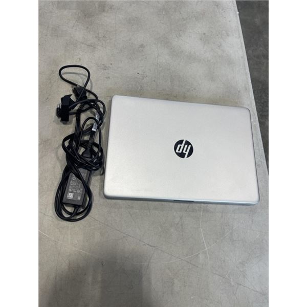 HP 14" LAPTOP WITH WINDOWS 11 IN S MODE. WHITE COLOR