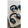 Image 2 : 4 PAIRS OF GAMING HEADPHONES