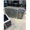 Image 5 : EMERSON ALARM CLOCK, IHOME IPOD DOCK, PANASONIC RADIO AND W-KING SPEAKER