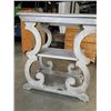 Image 2 : DECORATIVE SIDE TABLE