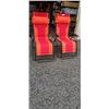 Image 1 : 2 ZERO GRAVITY LOUNGE CHAIRS