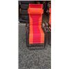 Image 2 : 2 ZERO GRAVITY LOUNGE CHAIRS