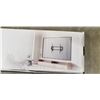 Image 2 : VIVO HEAVY DUTY TILTING EXTRA LARGE TV WALL MOUNT