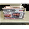 Image 2 : BLACK AND DECKER 4 SLICE AIR FRYER TOASTER OVEN - TESTED WORKING, RETAIL $179