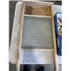 Image 2 : TRAY OF ASSORTED SCALES AND TRAY OF COLLECTIBLES