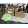 Image 1 : 2 BOXES OF ASSORTED HOUSEHOLD AND DECOR
