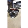 Image 3 : OSTER MULTI COOKER AND SLOW COOKER, UBERHAUS LAMP