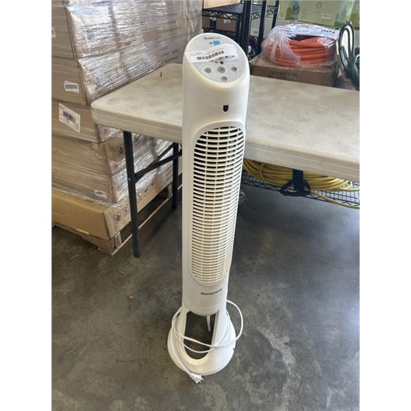 HONEYWELL QUIET SET FAN. WORKING