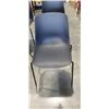 Image 2 : 4 BLACK STACKING CHAIRS