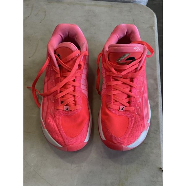 NIKE CUSHLON SHOES SIZE 13 MENS