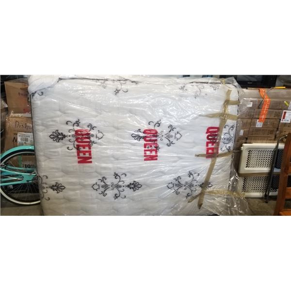 AS NEW DOUBLE KINGSDOWN HANDCRAFTED MATTRESS
