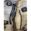 Image 6 : LOT OF JEANS, JACKETS, AND LADIES PURSES