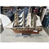Image 1 : VINTAGE MODEL BOAT. BELLE ETOILE