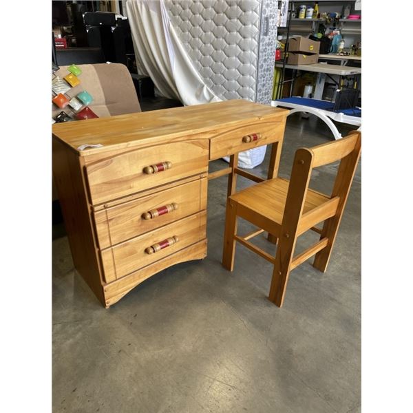 PINE STUDENTS DESK AND CHAIR
