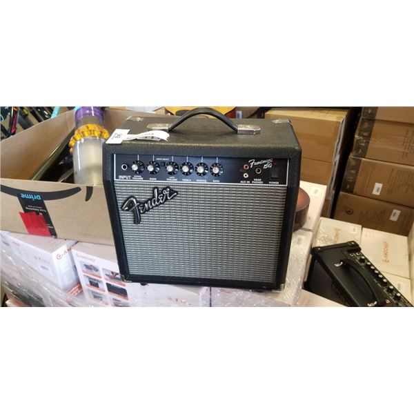 FENDER FRONTMAN 15G AMPLIFIER