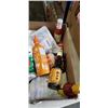 Image 3 : TRAY OF FOOD ITEMS INCLUDING FLYING GOOSE BRAND SRIRACHA MAYO TYPE SAUCE, SHIRAKIKU SESAME OIL, GOUR