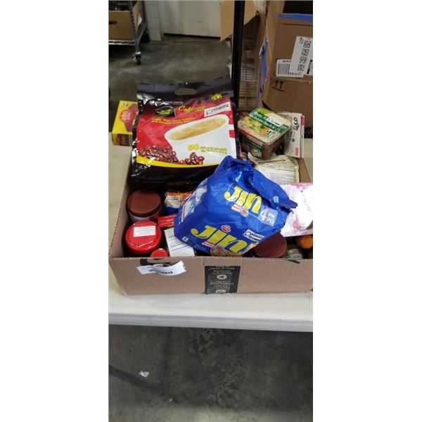 TRAY OF FOOD ITEMS INCLUDING CHAS ORGANICS COCONUT MILKKOPIKO COFFEE HARD CANDY, JIN MILD NOODLE SOU