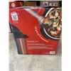 Image 2 : INSTANT POT DUO V5 7-IN-1 6QT PRESSURE COOKER - TESTED WORKING, RETAIL $159