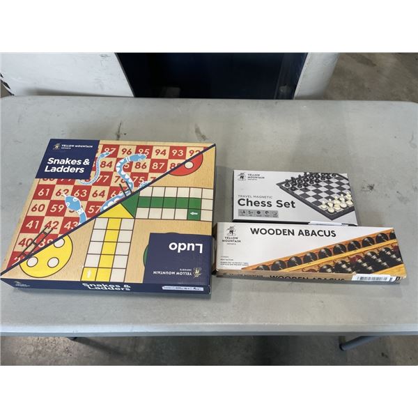 YELLOW MOUNTAIN SNAKES & LADDERS/ LUDO 2 IN 1, TRAVEL MAGNETIC CHESS SET, WOODEN ABACUS