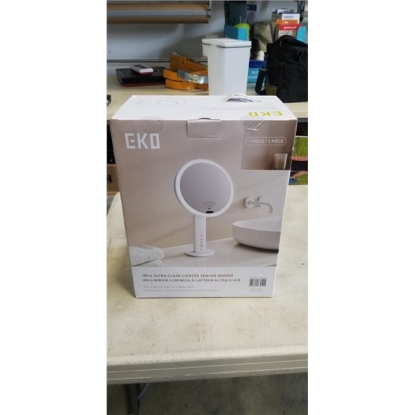 EKO LIGHTED SENSOR MIRROR