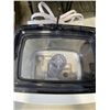 Image 3 : GOURMIA FRONT WINDOW AIR FRYER AND WINIX HUMIDIFIER BOTH WORKING