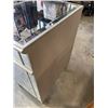 Image 6 : MIRORRED NIGHT STAND