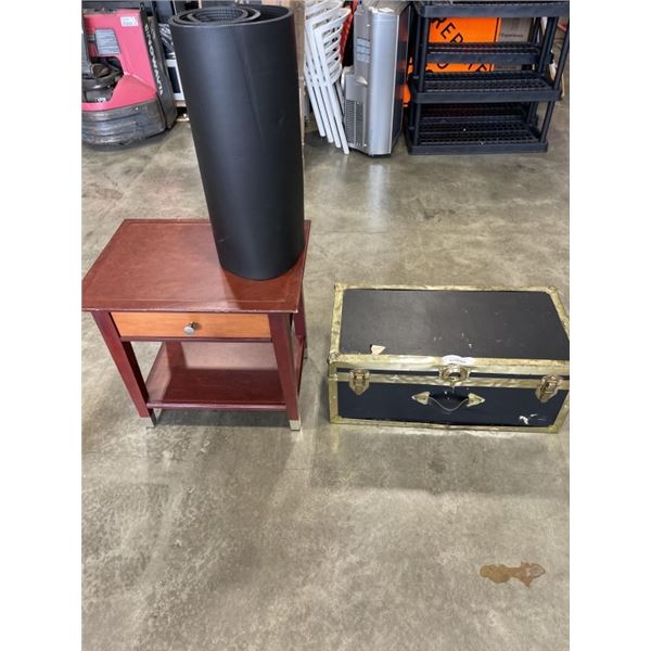 SINGLE DRAWER SIDETABLE, FOAM MATT AND STORAGE TRUNK