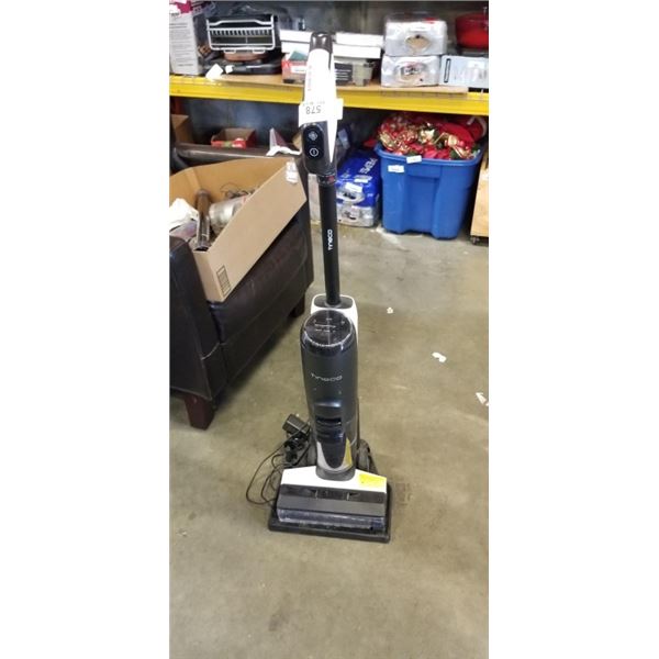 TINECO FLOOR ONE EXTREME WET/ DRY VACUUM - TESTED WORKING, RETAIL $549
