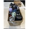 Image 1 : 17 ASSORTED WATER BOTTLES
