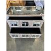 Image 3 : MIRRORED 3 DRAWER CABINET