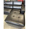 Image 3 : BLACK 2PC SECTIONAL SOFA WITH ADJUSTABLE HEAD RESTS, GOOD CLEAN CONDITION, NO RIPS OR TEARS