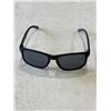 Image 2 : 2 PAIRS OF FOSTER GRANT SUNGLASSES. 1 PAIR IS POLARIZED