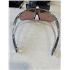 Image 3 : MELT SUNGLASSES IN CASE WITH 2 EXTRA LENSES