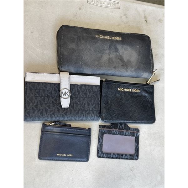 2 MICHAEL KORS WALLETS AND 3 ID HOLDERS. UNAUTHENTICATED