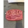 Image 6 : GUESS HANDBAG, ZIPPERED POUCH AND ID HOLDER. UNATHENTICATED